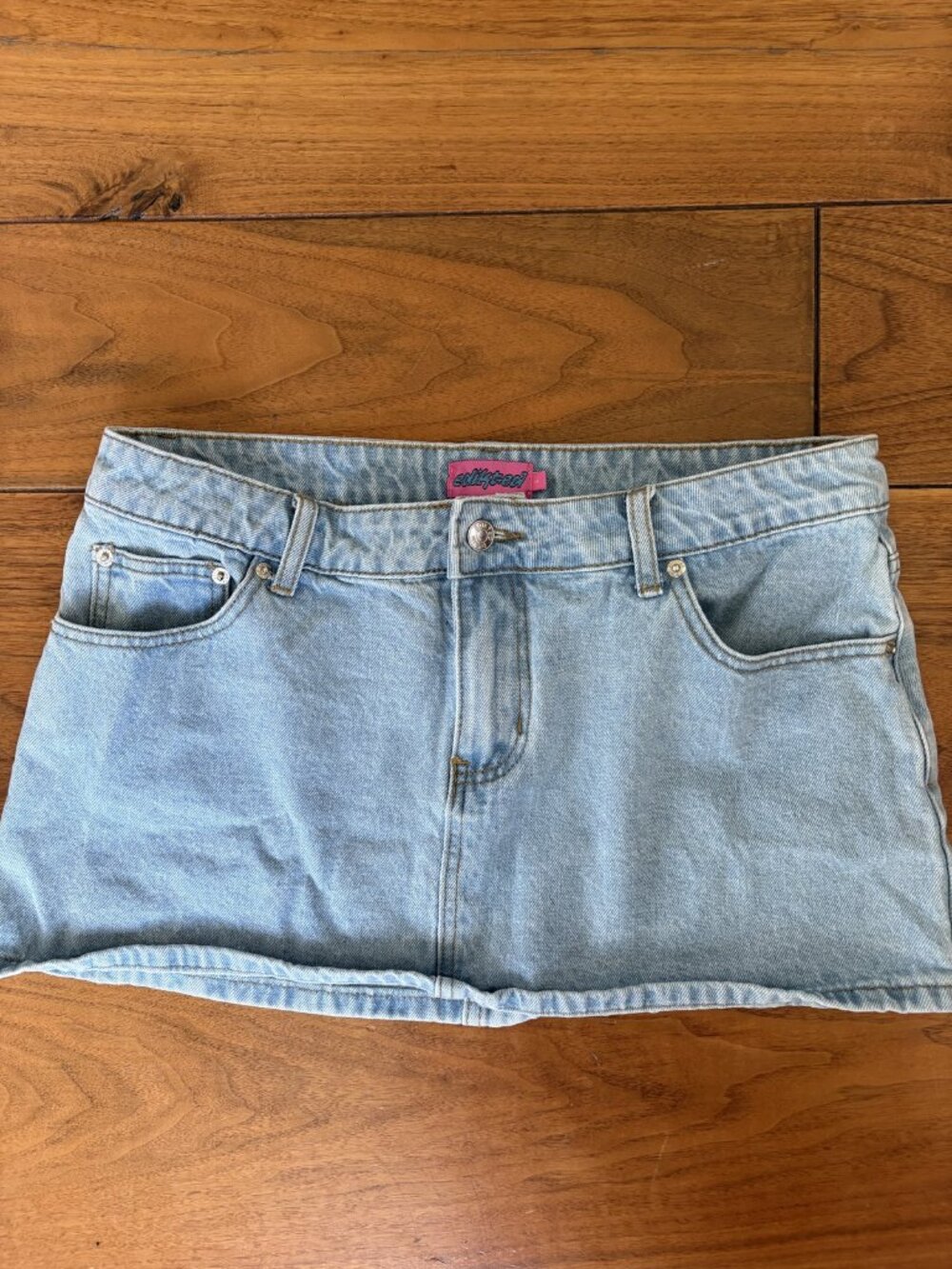 Edikted Light Wash Denim Ultra Mini Skirt Low Rise Y2K Size Large